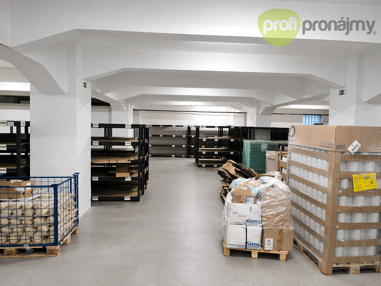Pronájem obchodních prostor 587 m² – fotografie 2