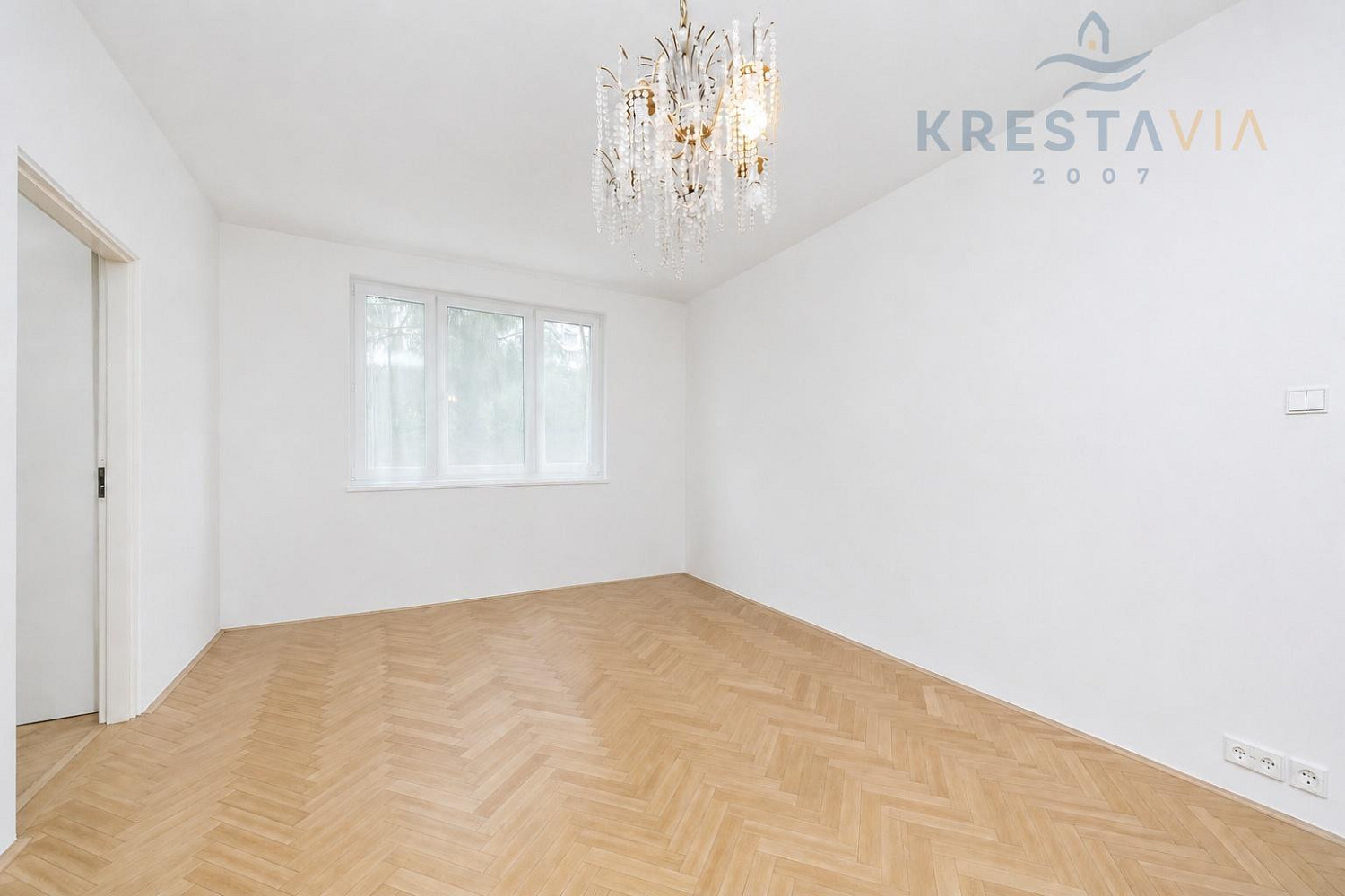 Prodej bytu 4+1 70 m² – pohled 2