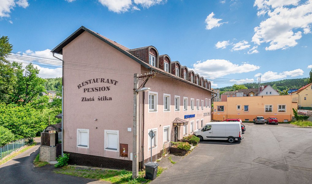 Pronájem bytu 1+kk, 23 m², Doubí - Karlovy Vary, Karlovy Vary