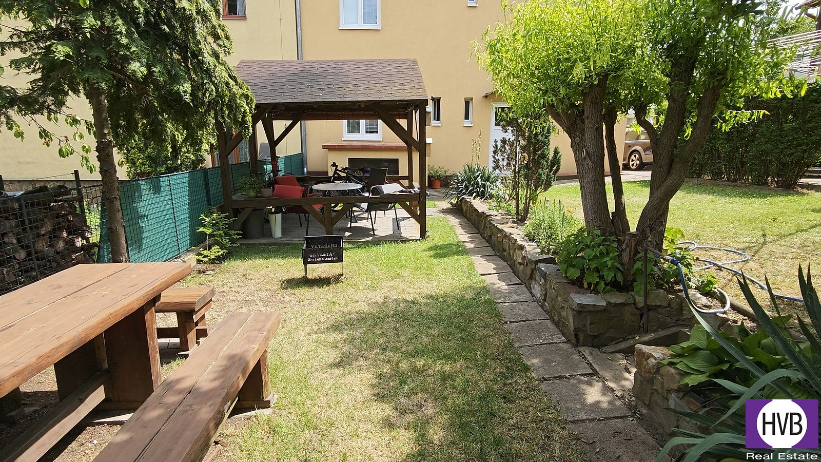 Prodej domu 255 m² s pozemkem 384 m² – pohled 6