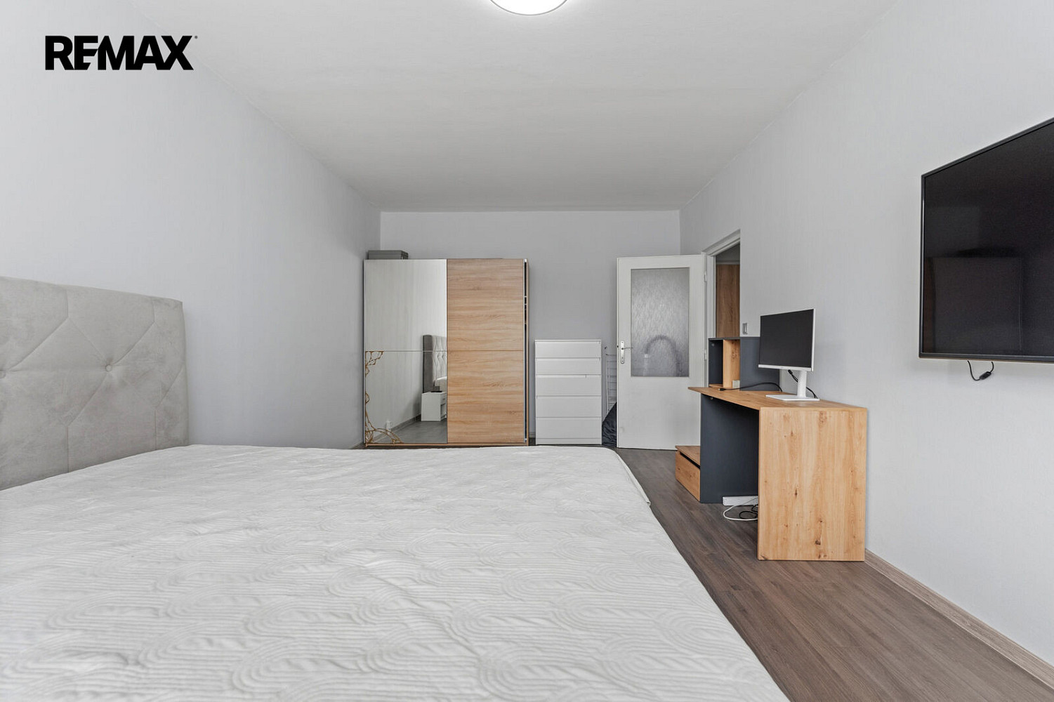 Pronájem bytu 1+1 42 m² – fotografie 5