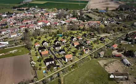 Prodej stavebního pozemku 800 m², Nádražní, Choltice, okres Pardubice
