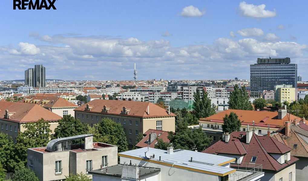 Pronájem bytu 2+kk 78 m², Praha – náhled fotky 2