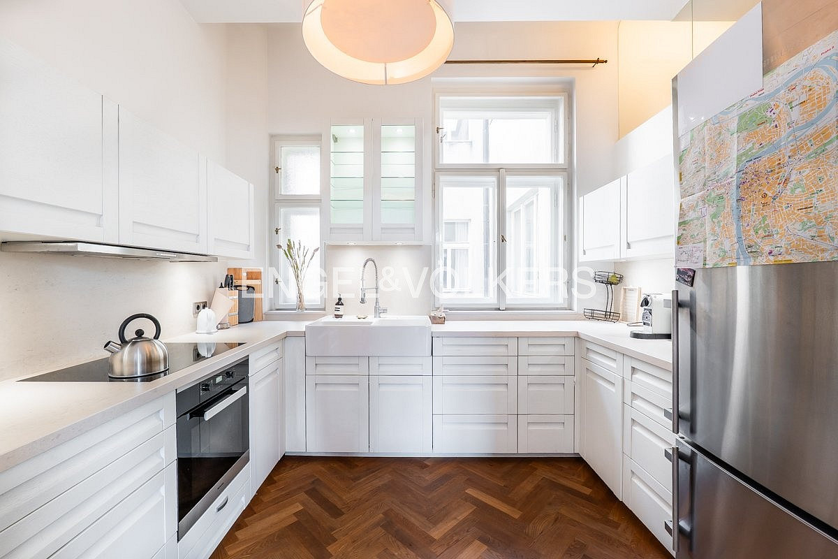 Pronájem bytu 3+1 115 m² — photo 3