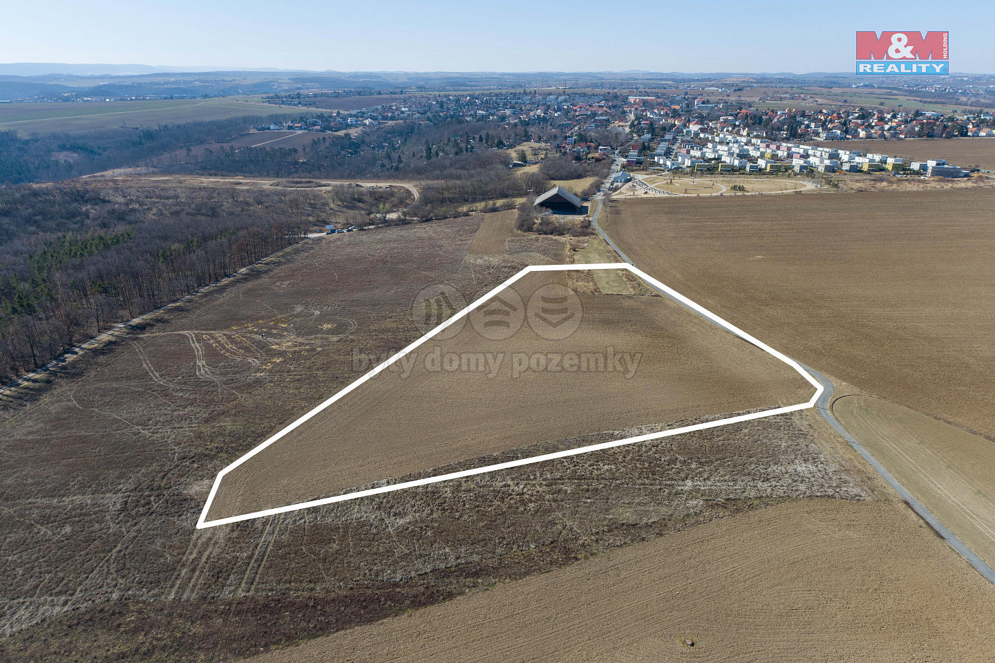 Prodej pole 18 686 m²