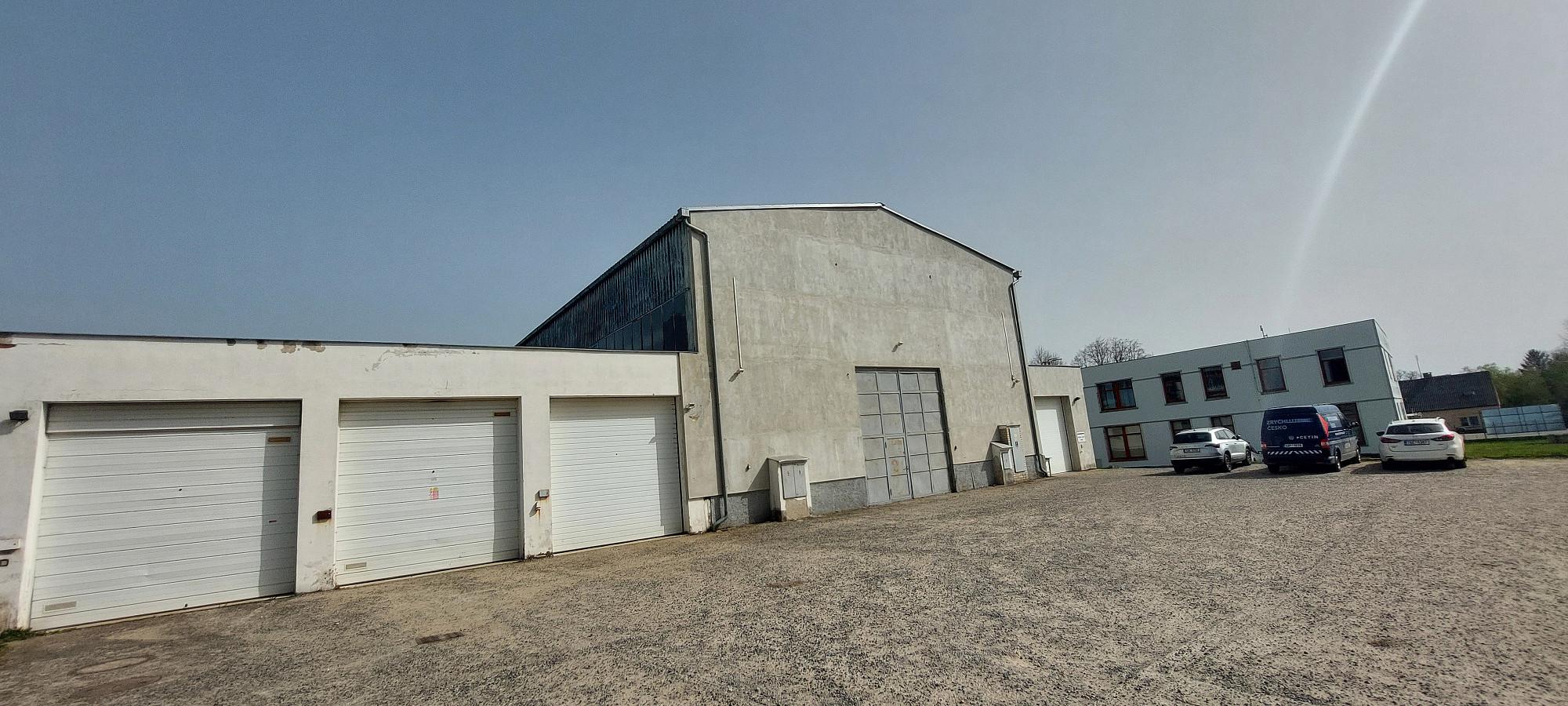 Pronájem komerčního objektu (jiného typu) 1 000 m² – fotografie 4