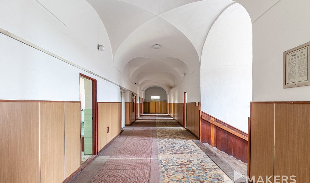 Prodej komerčního pozemku 7 700 m², Manětín – náhled fotky 6