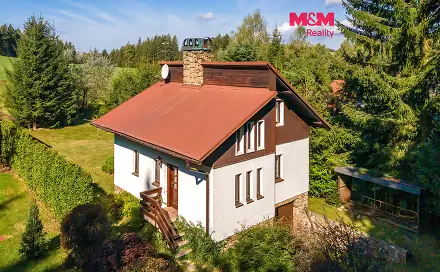 Prodej chaty/chalupy 70 m² s pozemkem 695 m², Svratouch, okres Chrudim