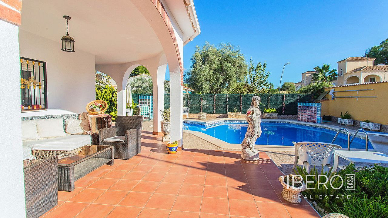 6+kk House in Torrevieja, Urbanización Los Balcones - Más