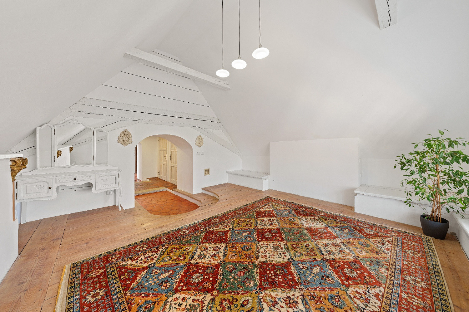 Pronájem bytu 2+kk 60 m² – fotografie 2