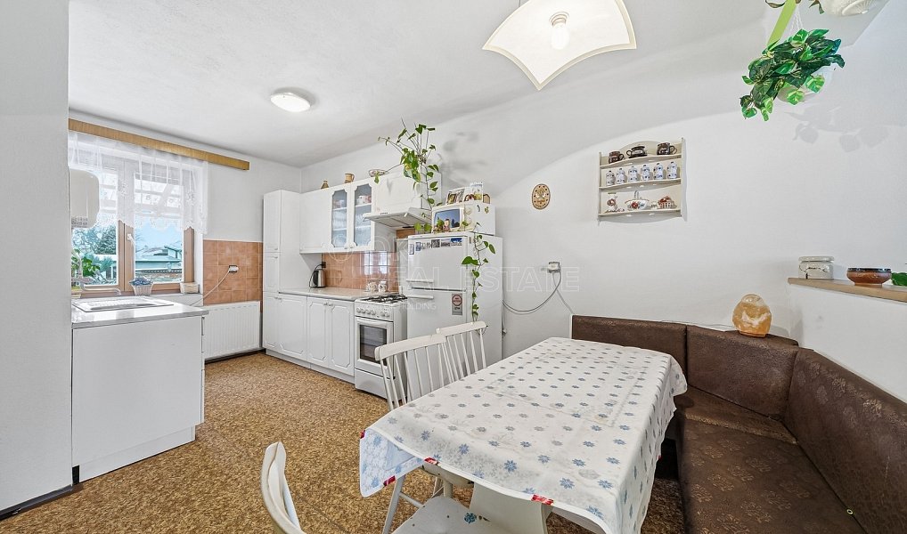 Prodej domu 200 m² s pozemkem 884 m², Drahanovice – náhled fotky 30