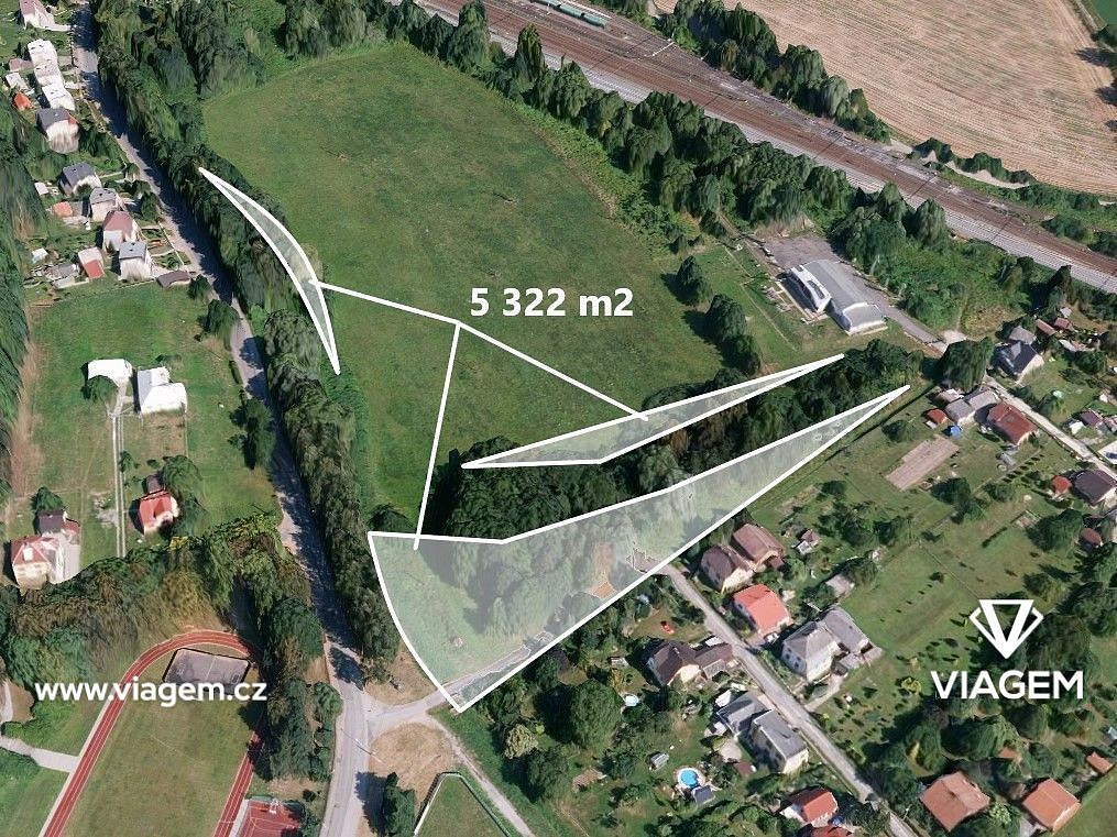 Prodej pole 2 661 m²