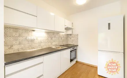 Pronájem bytu 2+kk 42 m², Zvolenská, Praha 4 - Záběhlice