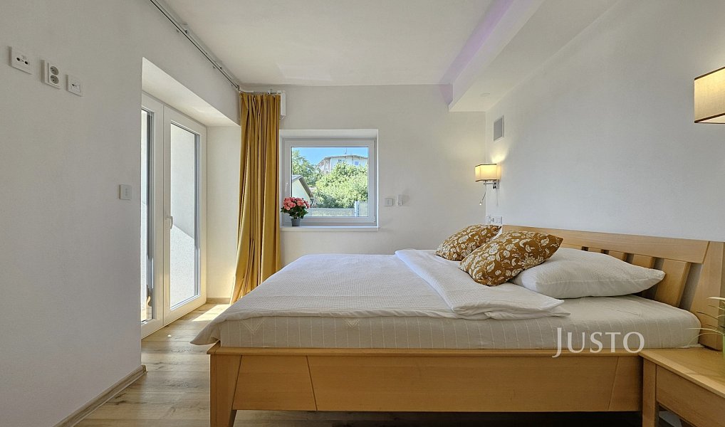 Prodej domu 276 m² s pozemkem 1 398 m², Písek – náhled fotky 19