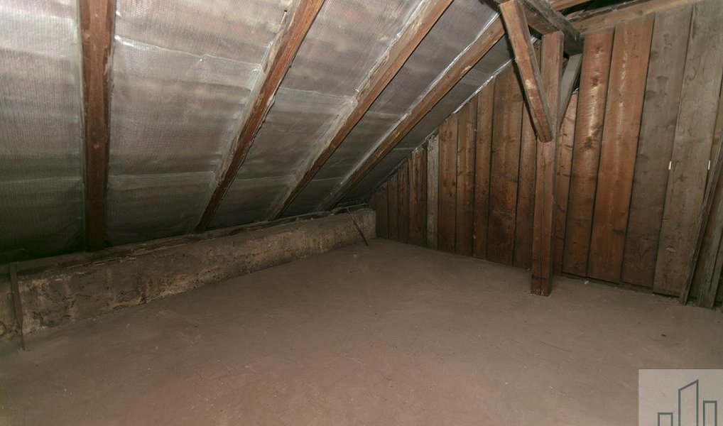 Prodej domu 250 m² s pozemkem 953 m², Lahošť – náhled fotky 23