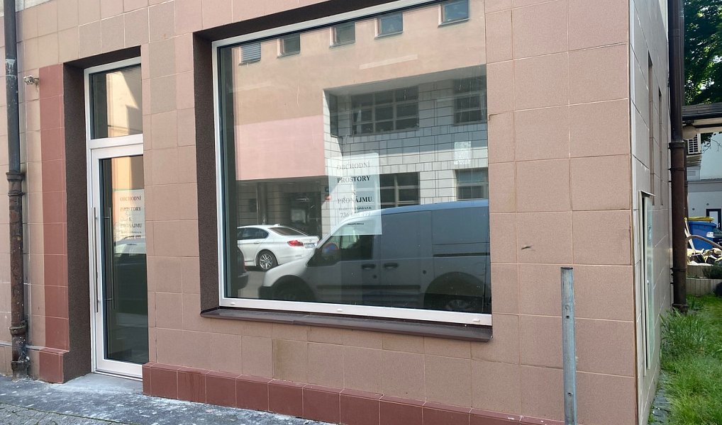 Pronájem obchodních prostor 32 m², Děčín – náhled fotky 10