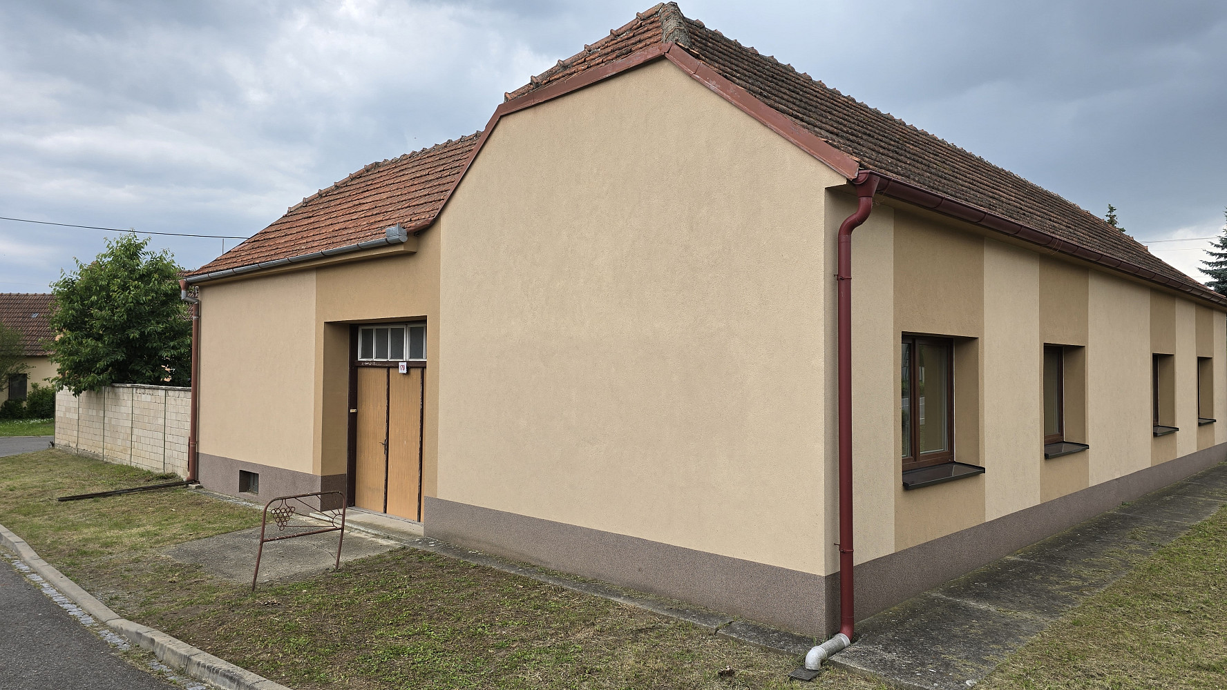 Prodej domu 210 m² s pozemkem 355 m² — photo 3