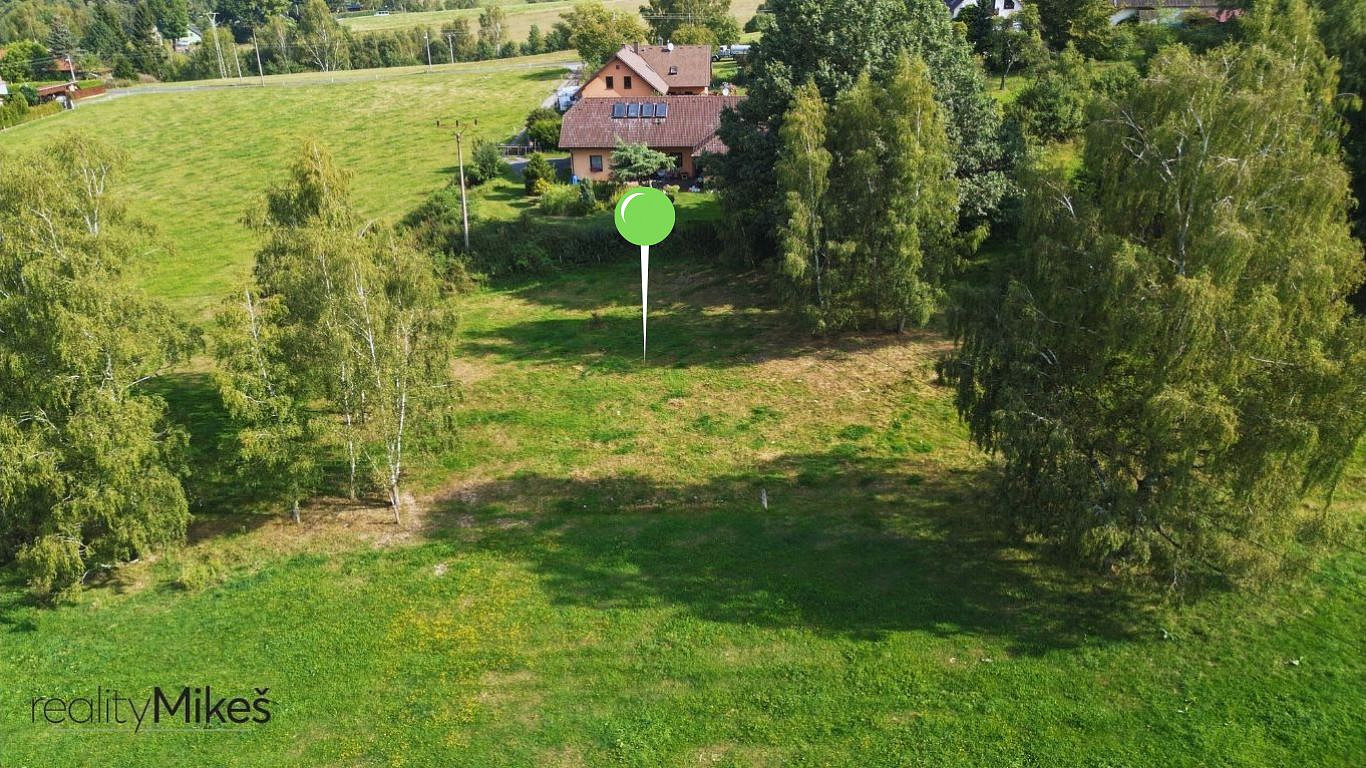 Prodej stavebního pozemku 1 424 m² – fotografie 2
