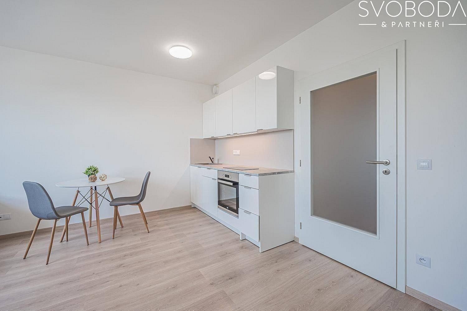 Pronájem bytu 1+kk 32 m² — photo 3