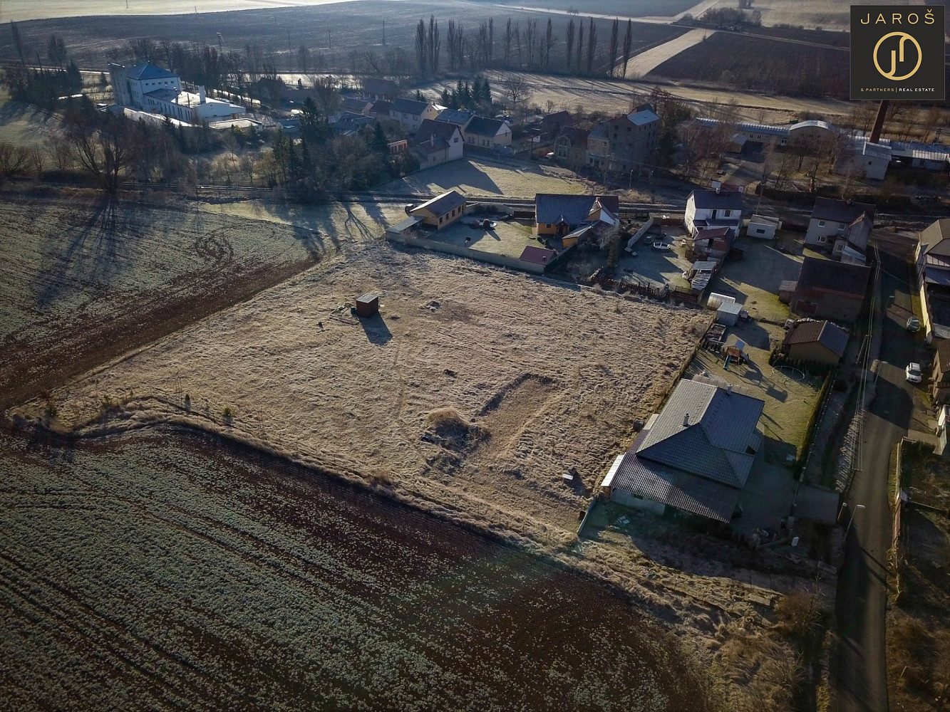 Prodej stavebního pozemku 1 326 m² – fotografie 2