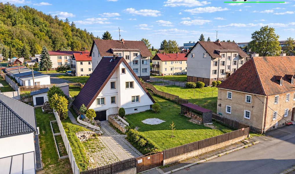 Prodej domu 282 m² s pozemkem 1 117 m², Horšovský Týn – náhled fotky 3