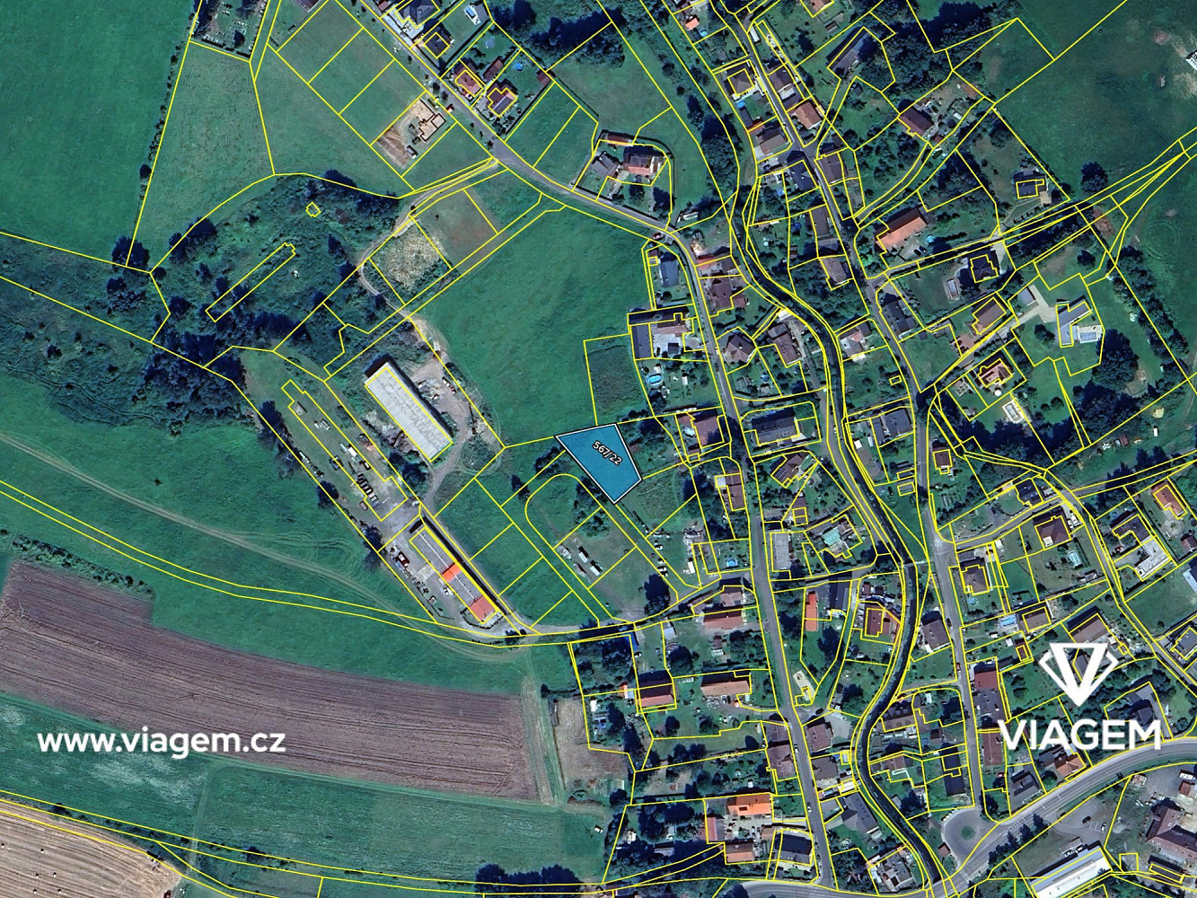 Prodej stavebního pozemku 1 005 m² – fotografie 4