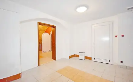Pronájem kanceláře 70 m², Rokycanova, Praha 3 - Žižkov