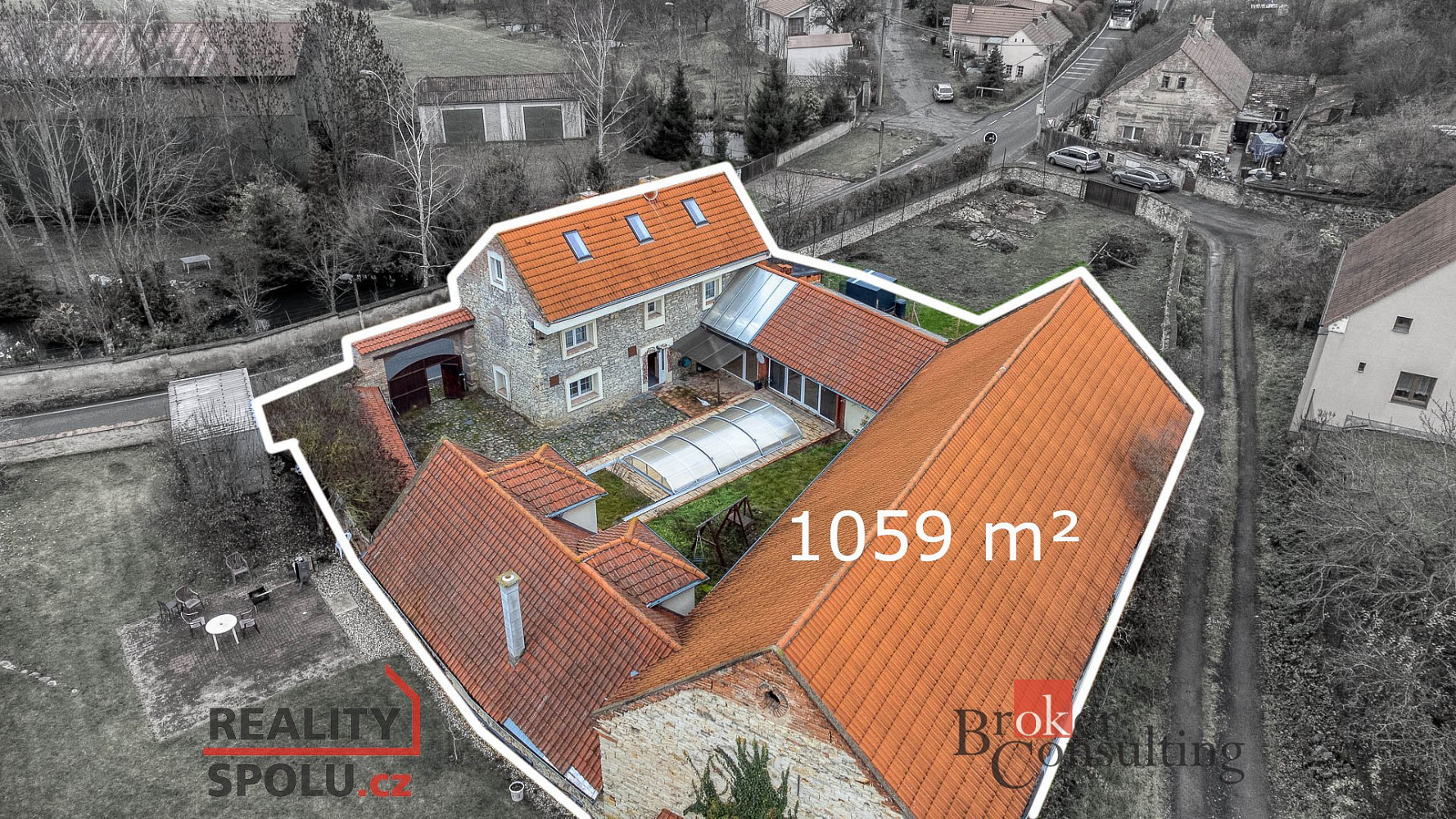 Prodej domu 579 m² s pozemkem 1 059 m² — photo 2