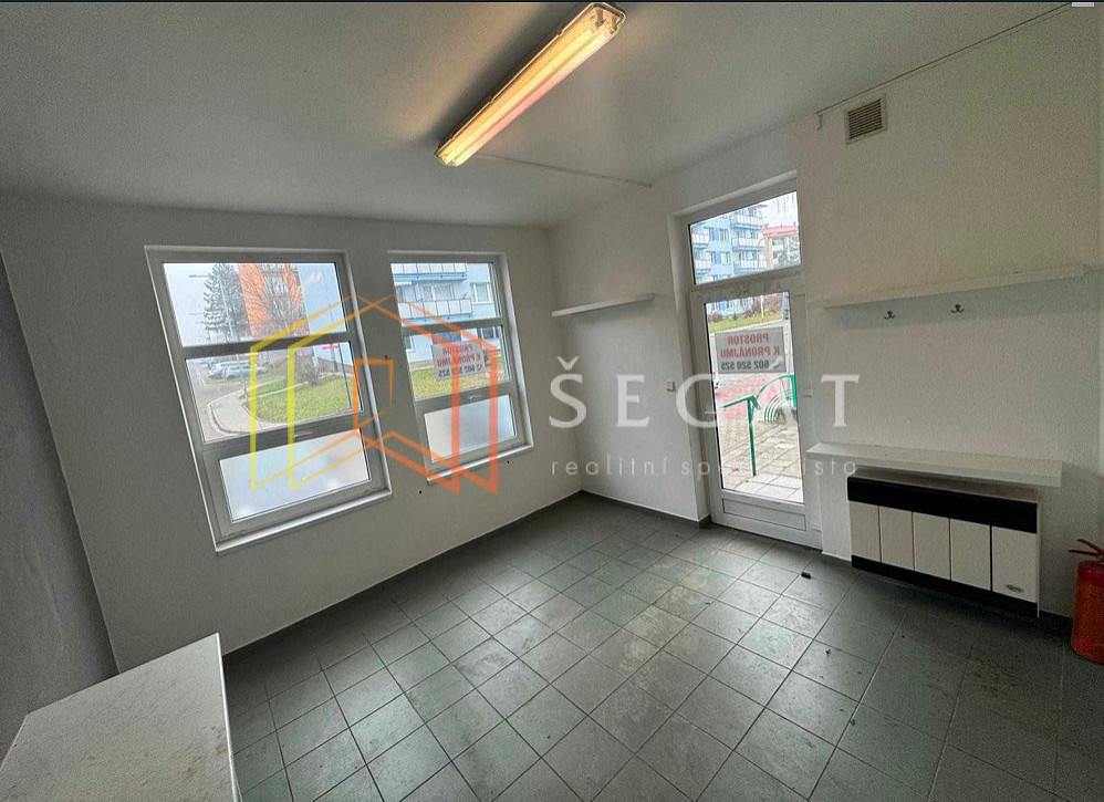 Pronájem obchodních prostor 19 m² – fotografie 3
