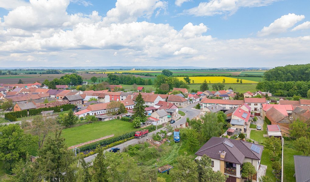 Prodej stavebního pozemku 645 m², Biskupice – náhled fotky 5