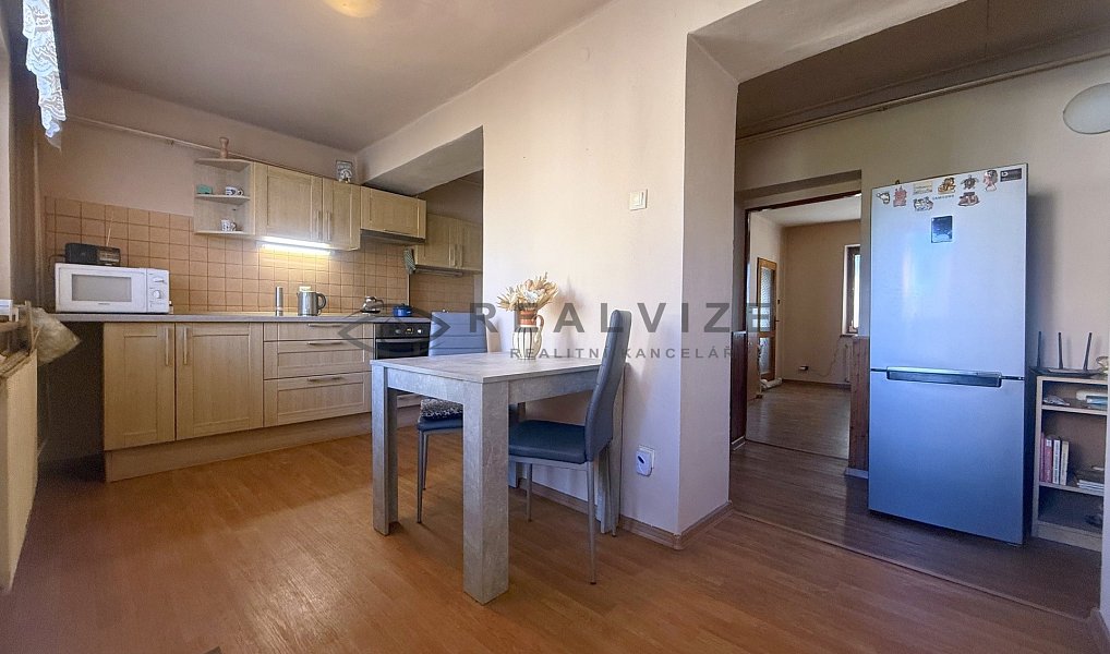Prodej domu 245 m² s pozemkem 655 m², Ševětín – náhled fotky 2