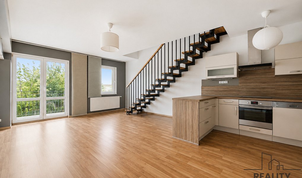 Prodej bytu 3+kk 75 m², Hovorčovice – náhled fotky 3