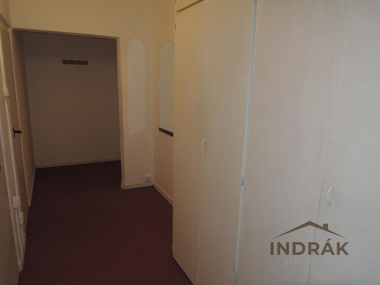 Pronájem bytu 1+1 36 m² — photo 2