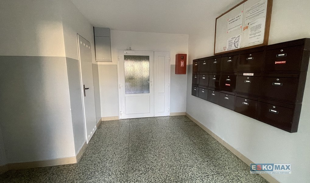 Prodej bytu 3+1 75 m², Břeclav – náhled fotky 17