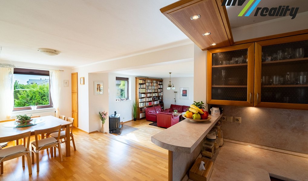 Prodej domu 271 m² s pozemkem 571 m², Lysá nad Labem – náhled fotky 6
