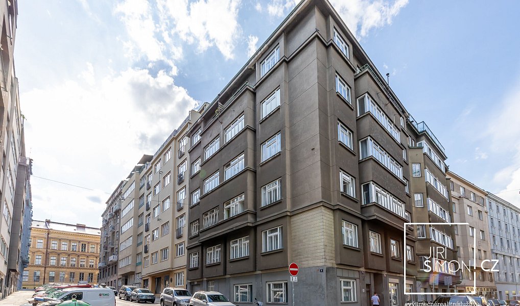 Prodej bytu 1+kk 40 m², Praha – náhled fotky 16