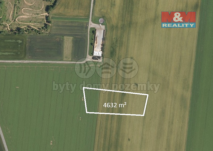 Prodej pole 4 632 m²