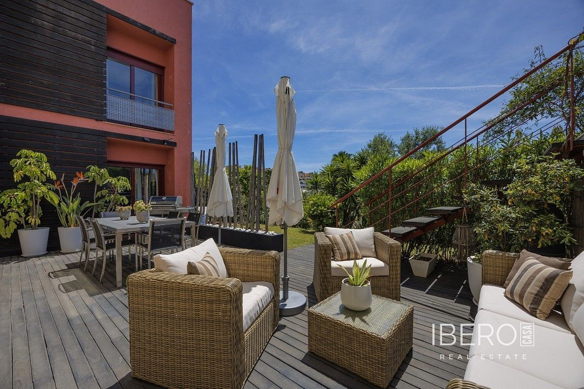 Prodej domu 260 m² s pozemkem 400 m² - Vista 6