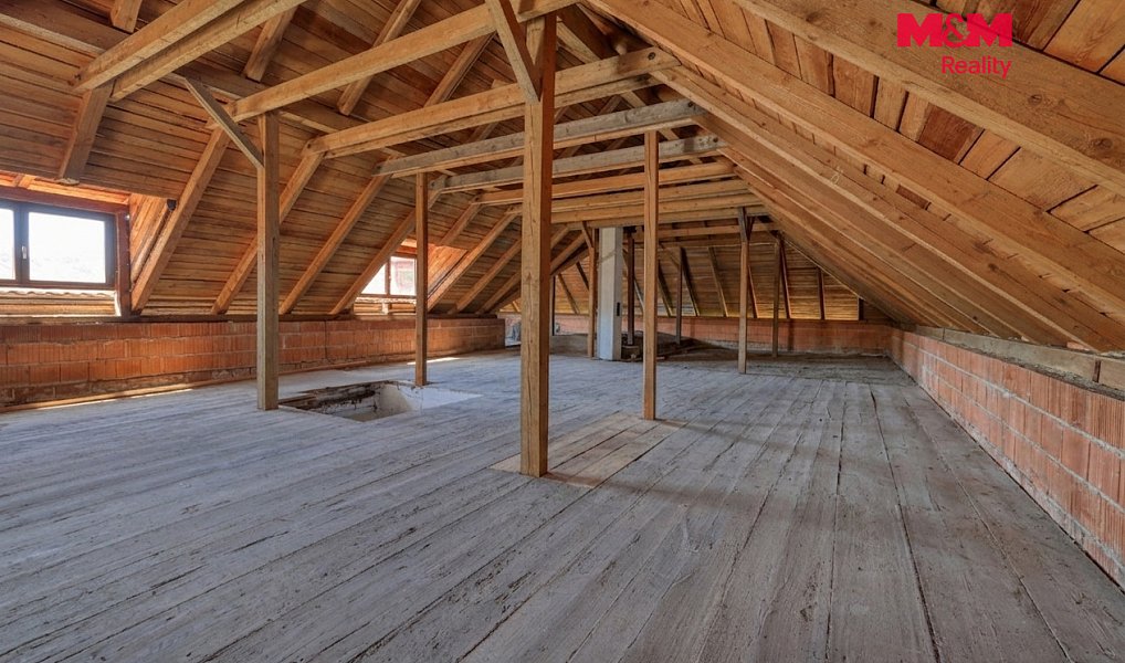 Prodej domu 260 m² s pozemkem 846 m², Horažďovice – náhled fotky 30