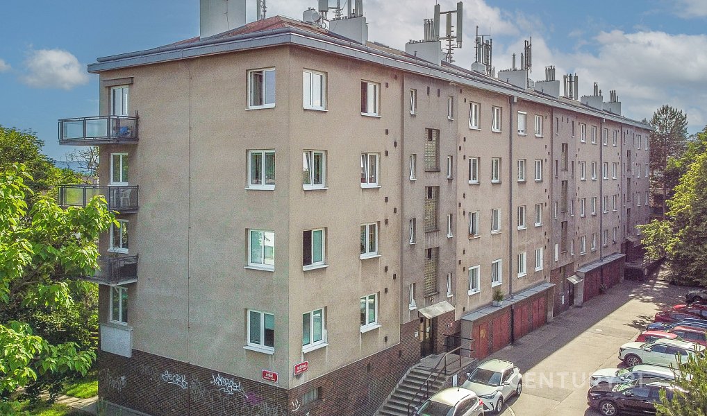 Prodej bytu 2+1 70 m², Praha – náhled fotky 10