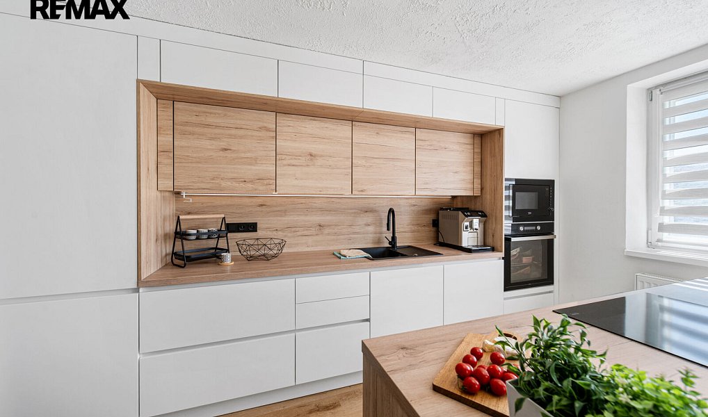 Prodej domu 169 m² s pozemkem 599 m², Zdounky – náhled fotky 4