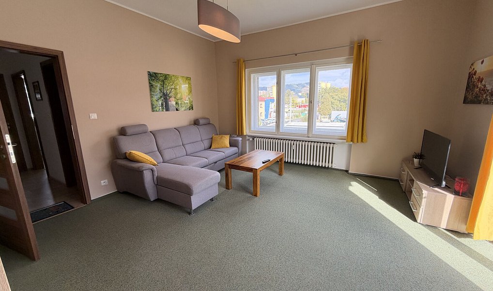 Pronájem bytu 2+1 87 m², Rožnov pod Radhoštěm – náhled fotky 8