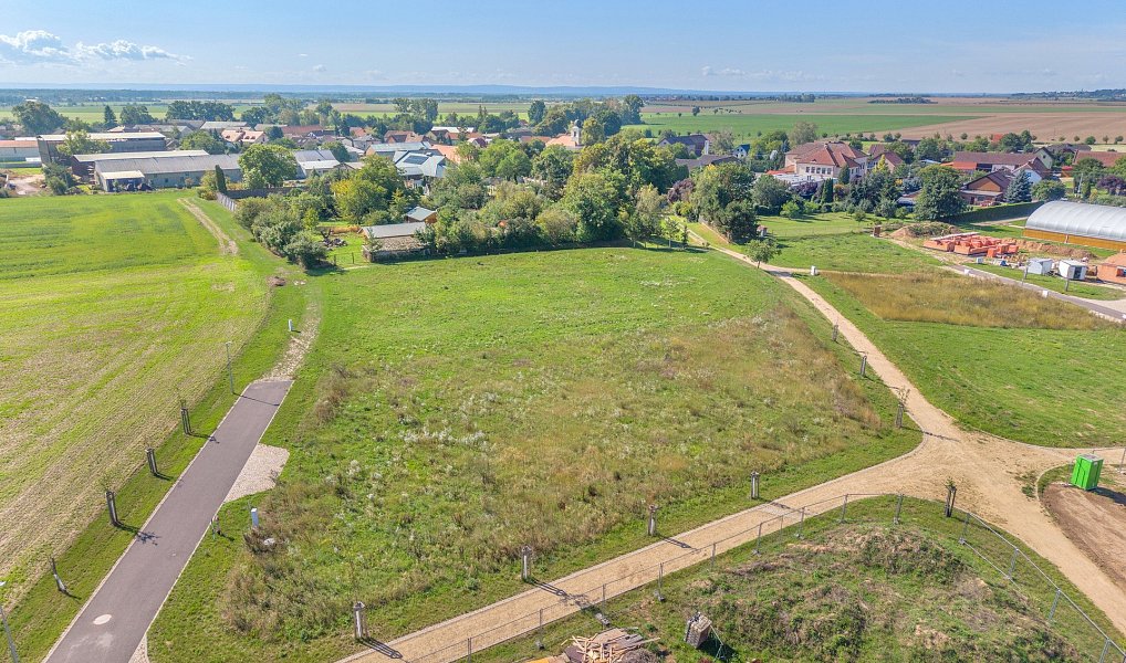 Prodej stavebního pozemku 2 013 m², Praskačka – náhled fotky 4