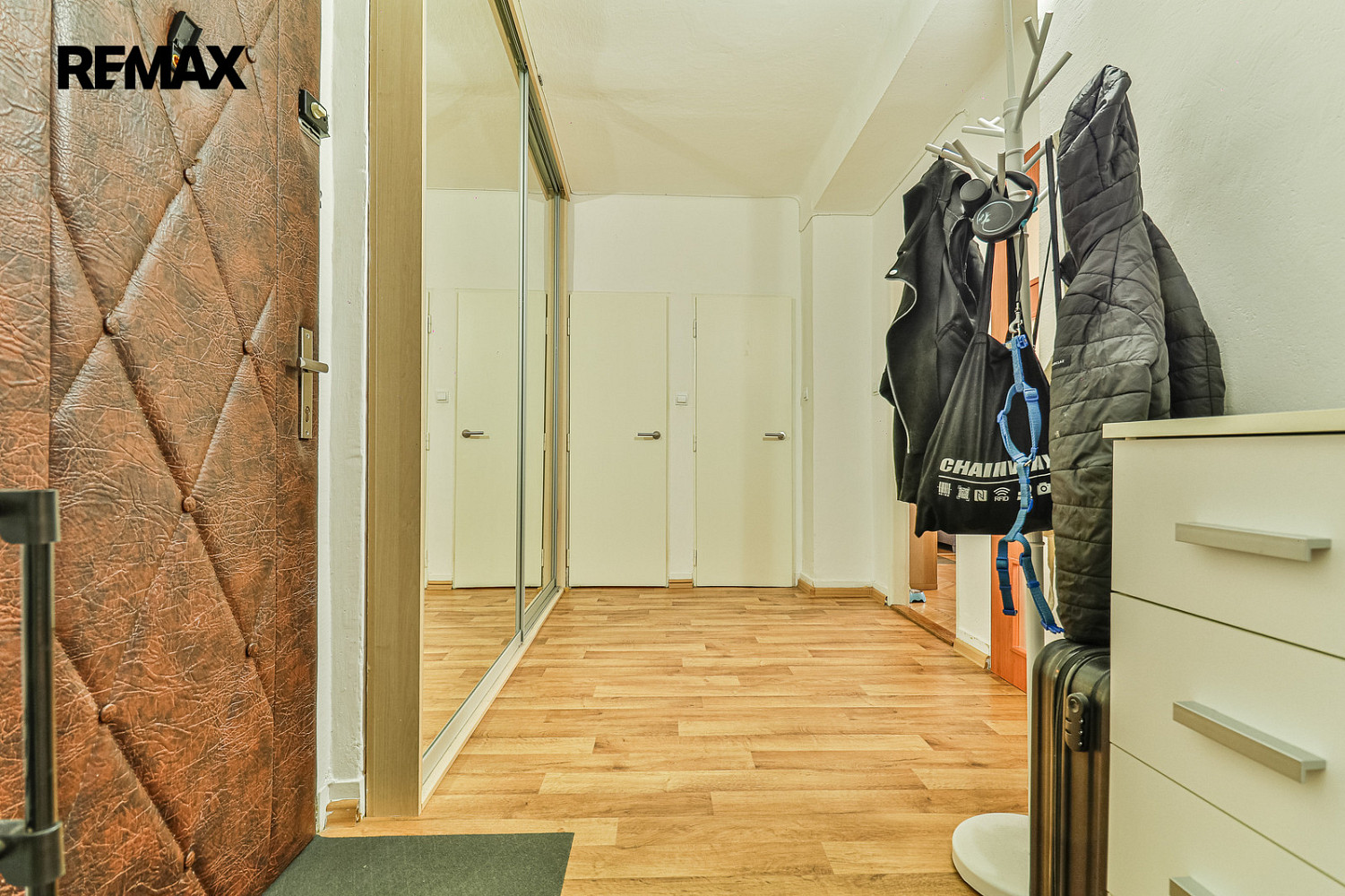 Pronájem bytu 2+1 60 m² – pohled 6