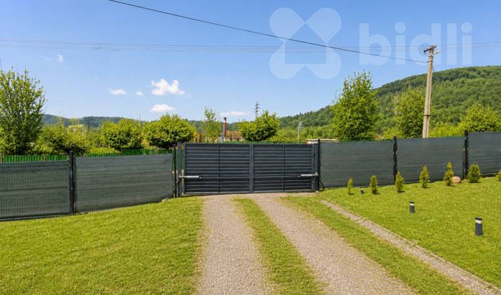 Prodej domu 246 m² s pozemkem 1 500 m², Prysk – náhled fotky 19