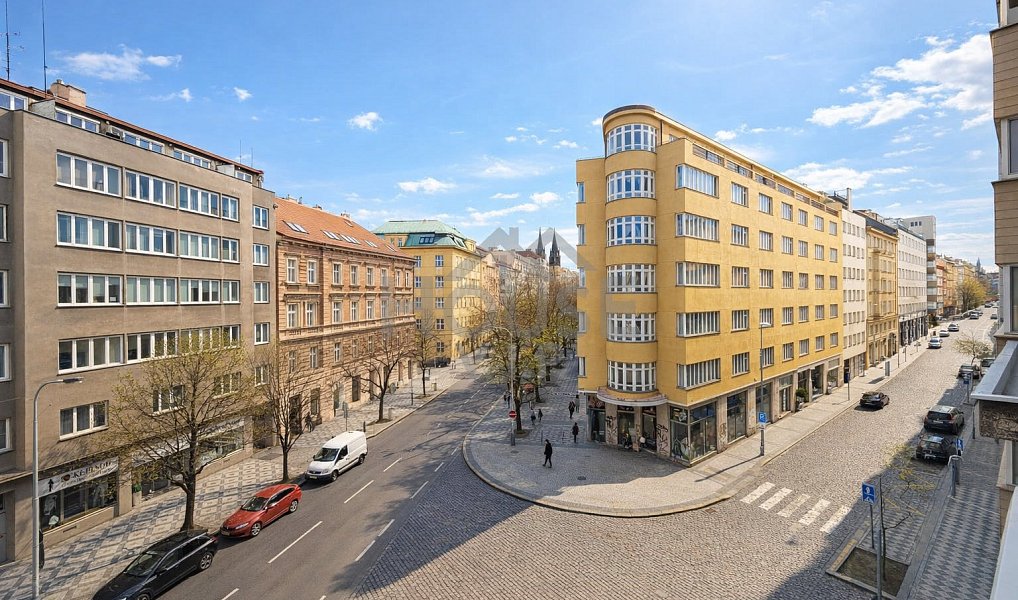 Prodej bytu 4+1 141 m², Praha – náhled fotky 24