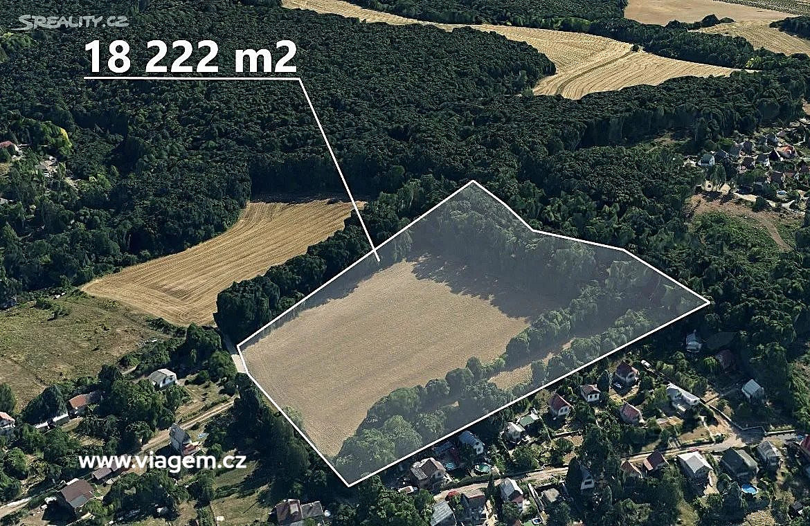 Prodej pole 3 037 m²