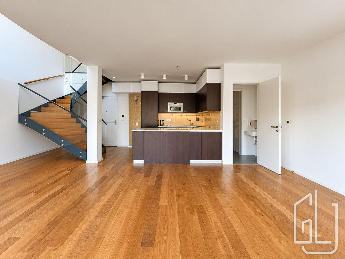 Pronájem bytu 4+kk 159 m² – fotografie 4