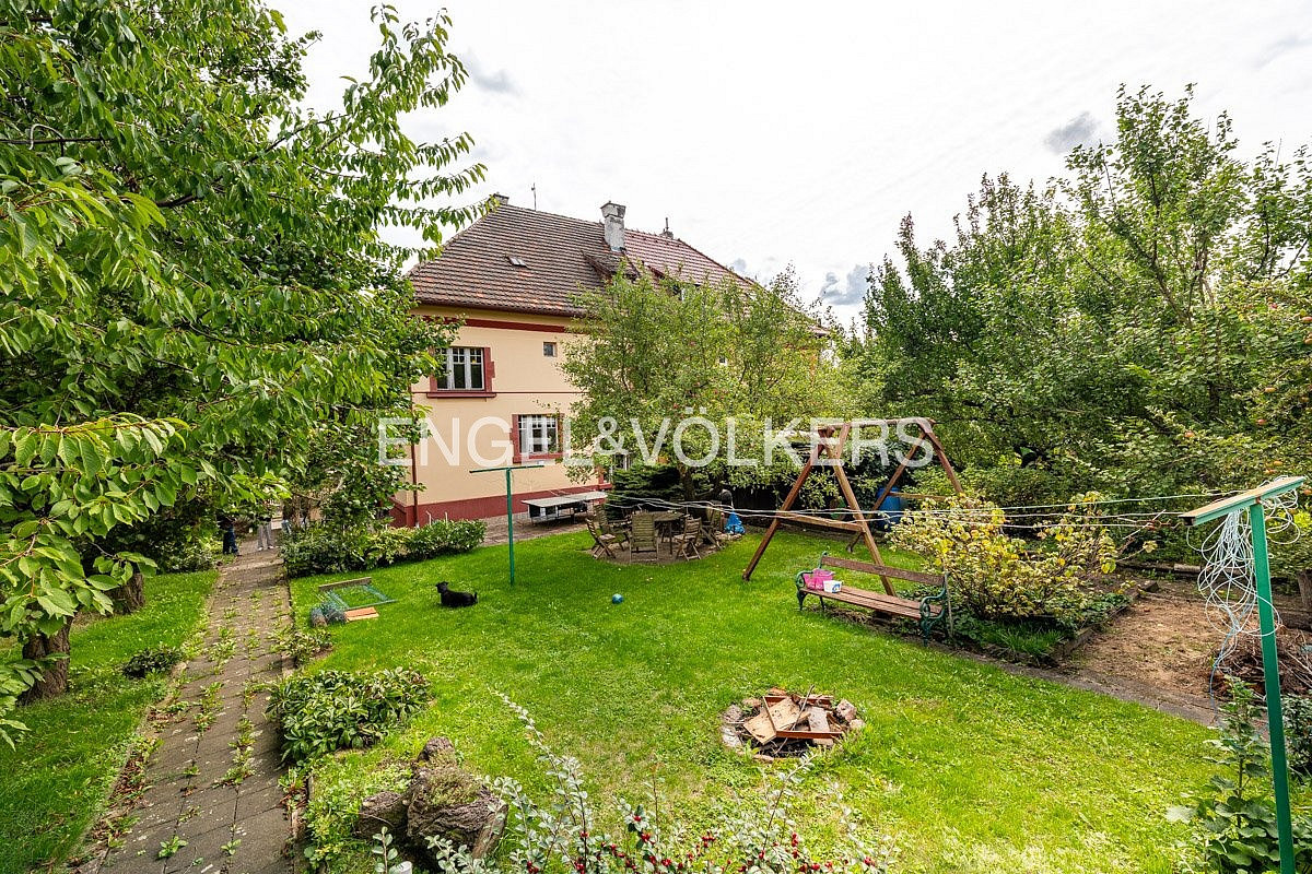 Prodej domu 255 m² s pozemkem 740 m² — photo 3