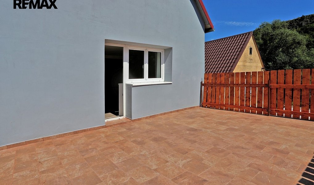 Prodej domu 200 m² s pozemkem 213 m², Stráž nad Ohří – náhled fotky 10